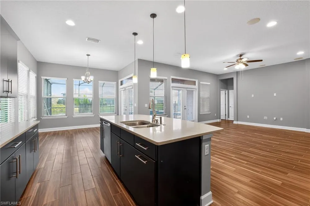 710 116th Court NE Bradenton, FL 34212
