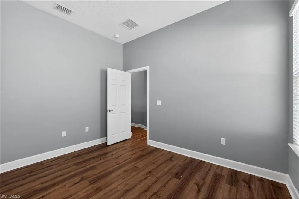 710 116th Court NE Bradenton, FL 34212