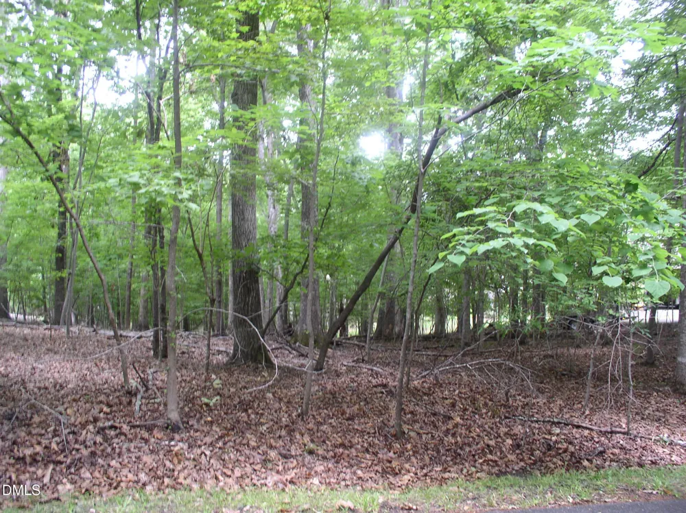 105 Oak Run Clarksville, VA 23927