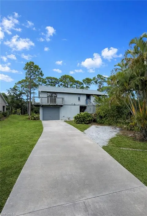 3660 Tropical Point Drive