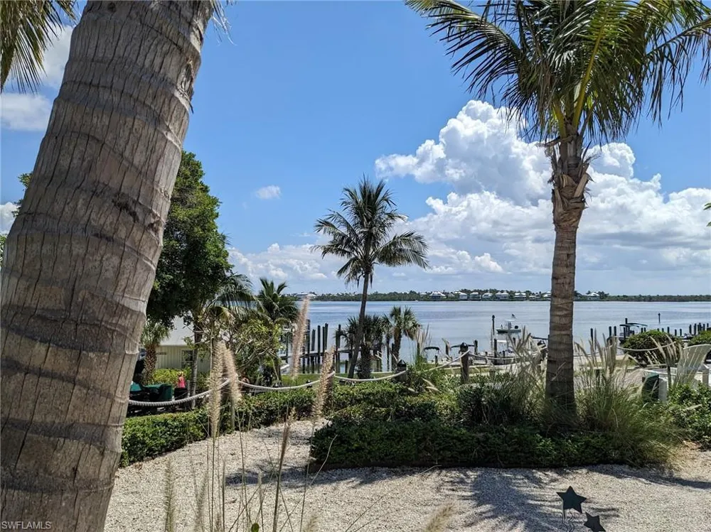 4159 Sunshine Boulevard St. James City, FL 33956