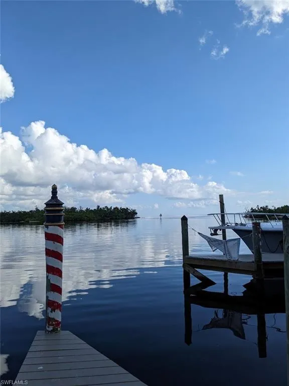 4159 Sunshine Boulevard St. James City, FL 33956