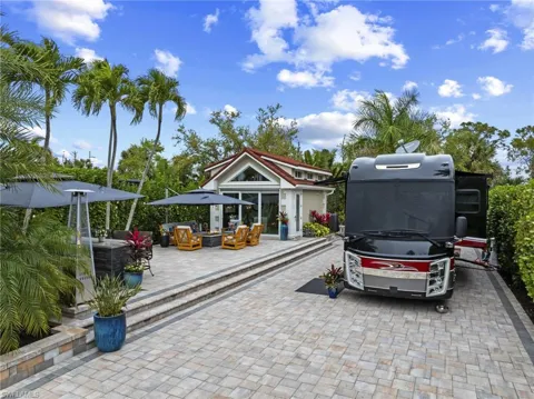 4706 Southern Breeze Drive