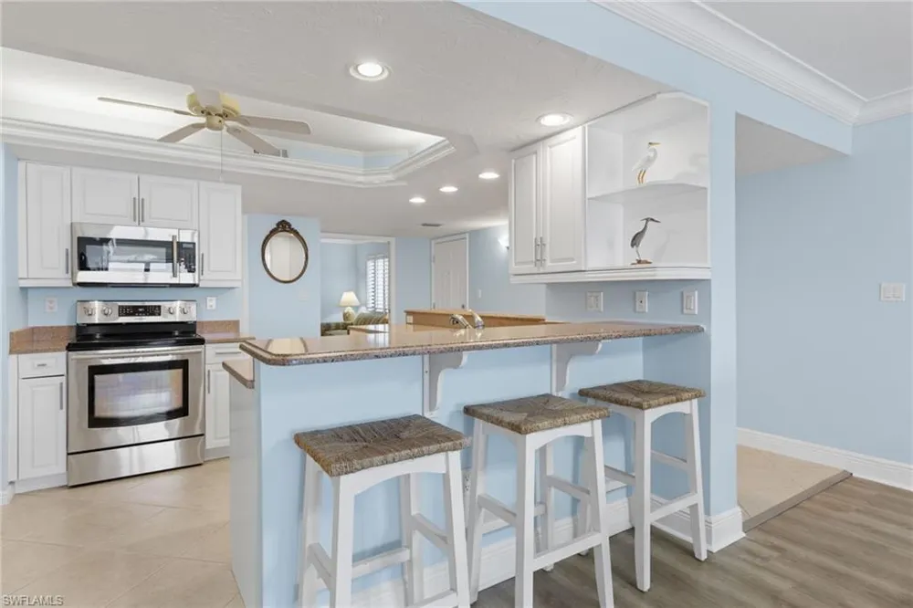 2929 W Gulf Drive #306 Sanibel, FL 33957