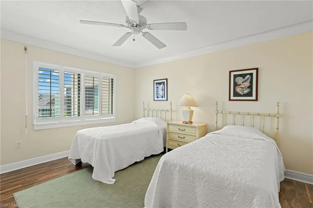 2929 W Gulf Drive #306 Sanibel, FL 33957