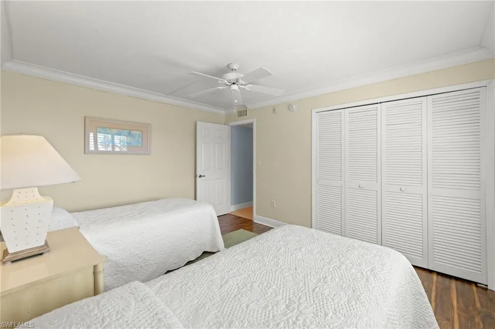 2929 W Gulf Drive #306 Sanibel, FL 33957