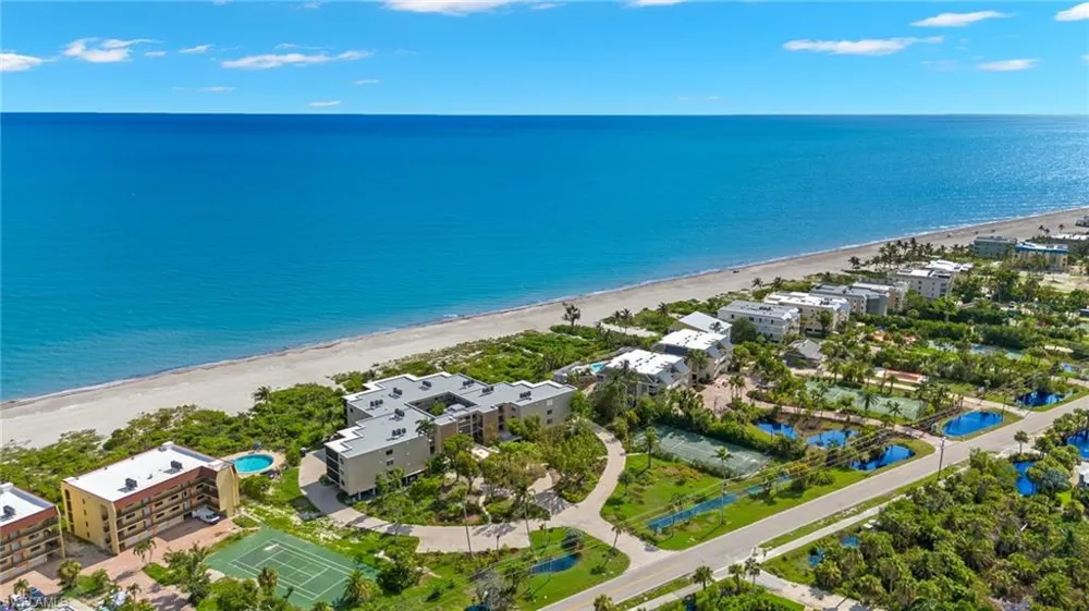 2929 W Gulf Drive #306 Sanibel, FL 33957