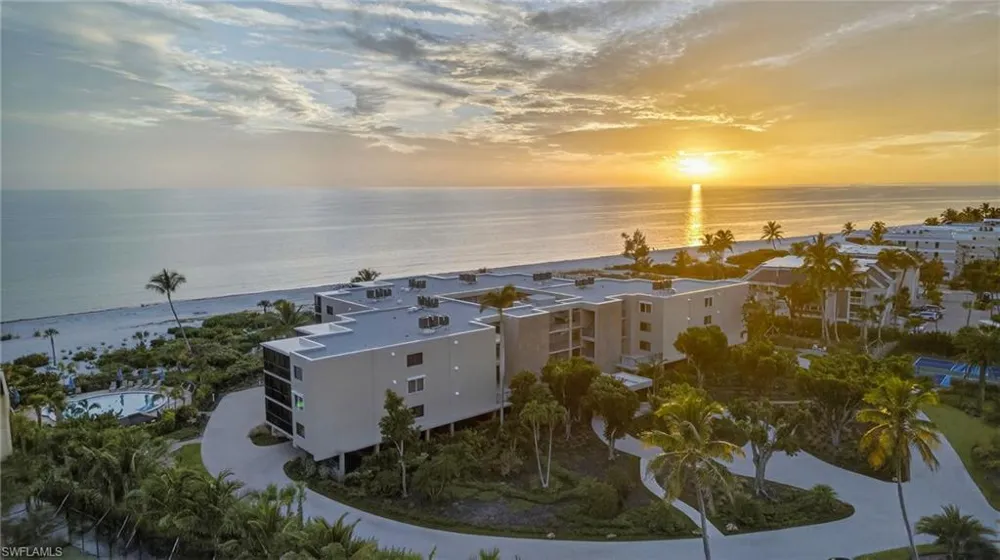 2929 W Gulf Drive #306 Sanibel, FL 33957