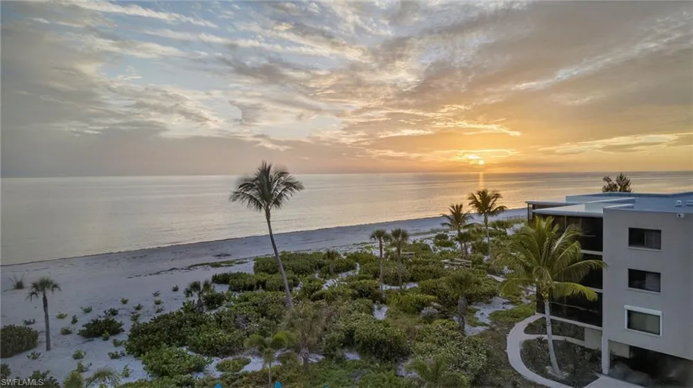 2929 W Gulf Drive #306 Sanibel, FL 33957
