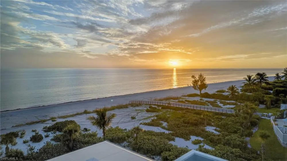 2929 W Gulf Drive #306 Sanibel, FL 33957