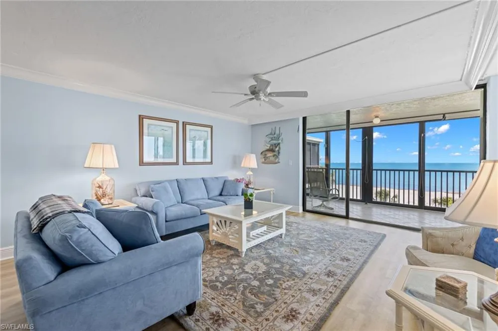 2929 W Gulf Drive #306 Sanibel, FL 33957
