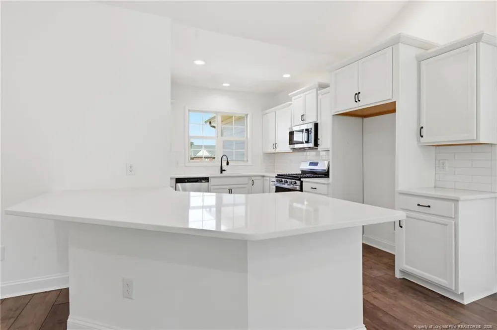 314 Baymeadow Bend Lumberton, NC 28358