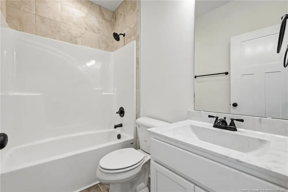314 Baymeadow Bend Lumberton, NC 28358