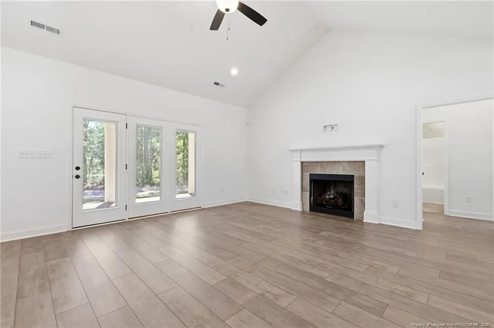 314 Baymeadow Bend Lumberton, NC 28358