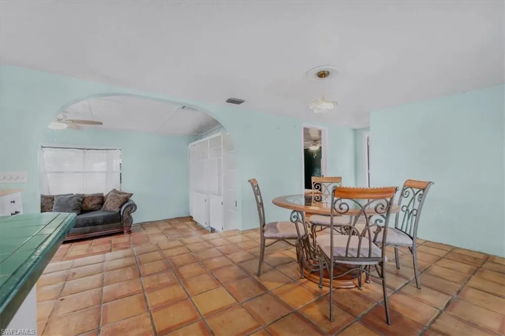 1083 Sunset Strip Moore Haven, FL 33479