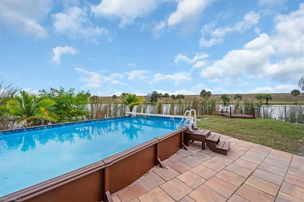 1083 Sunset Strip Moore Haven, FL 33479