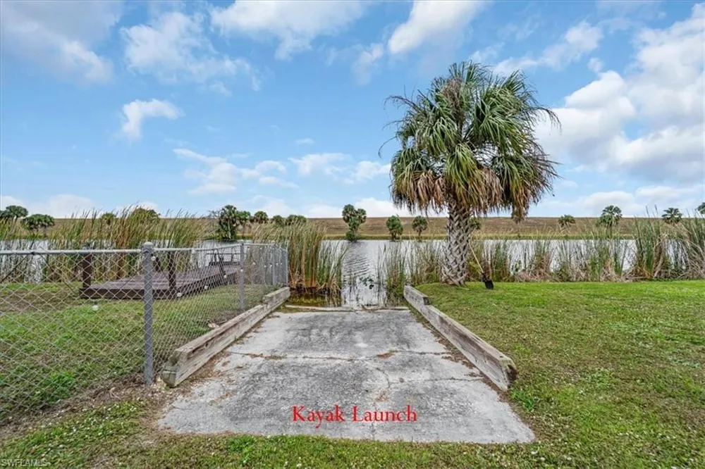 1083 Sunset Strip Moore Haven, FL 33479