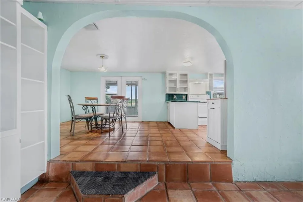 1083 Sunset Strip Moore Haven, FL 33479