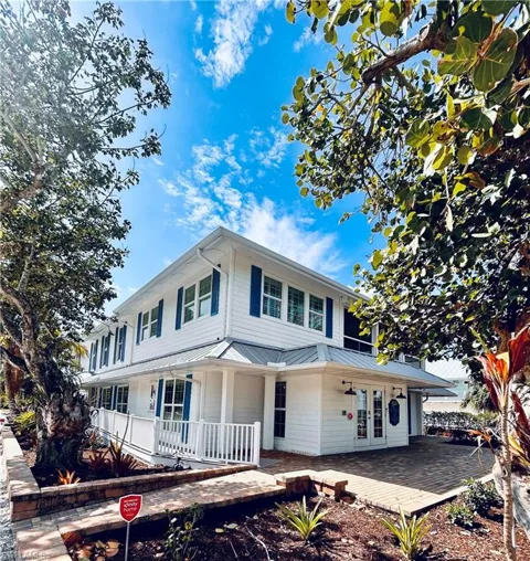 8315 Main Street