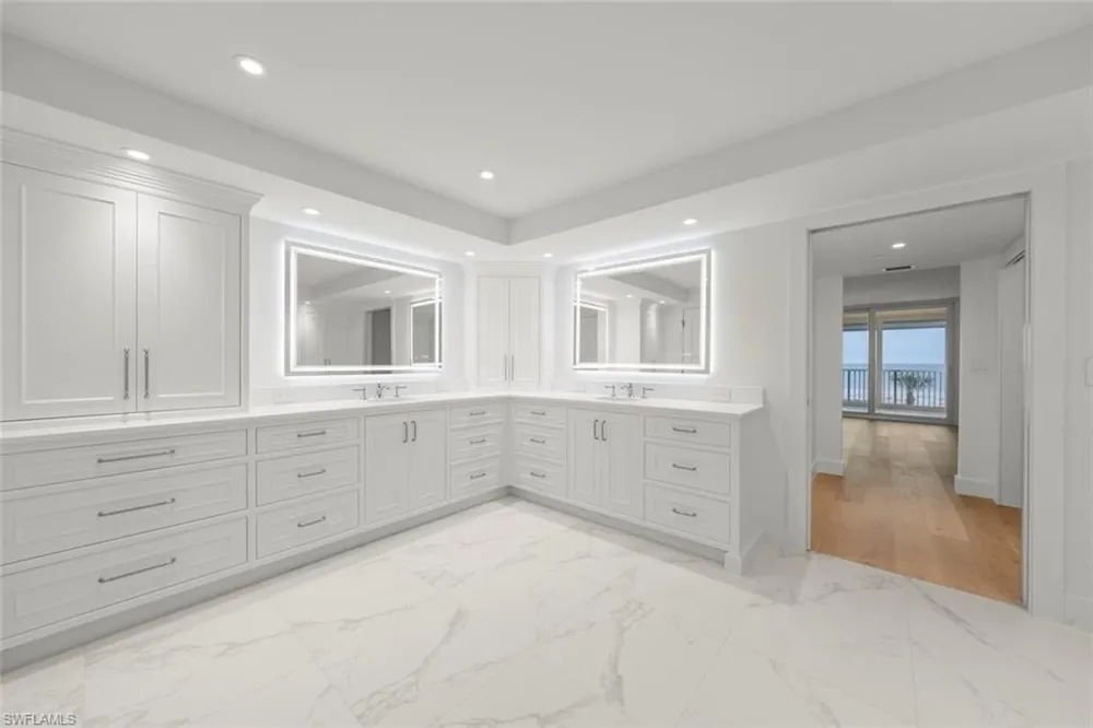 3127 W Gulf Drive #101 Sanibel, FL 33957