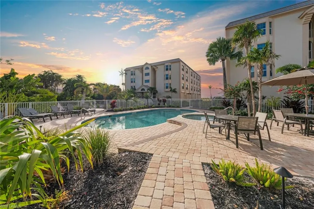 3127 W Gulf Drive #101 Sanibel, FL 33957