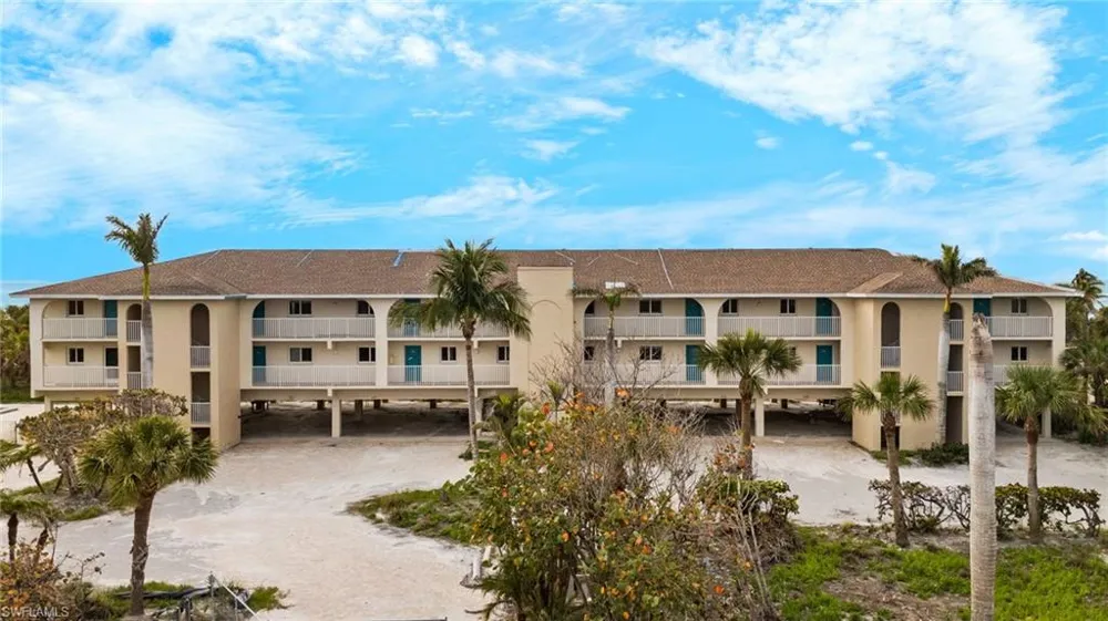 527 E Gulf Drive #203 Sanibel, FL 33957