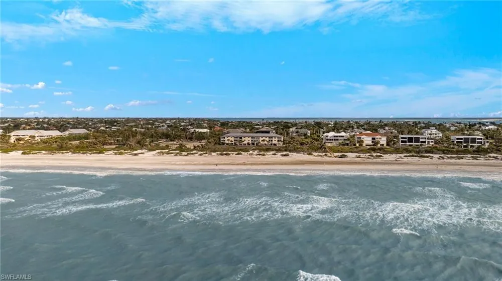 527 E Gulf Drive #203 Sanibel, FL 33957