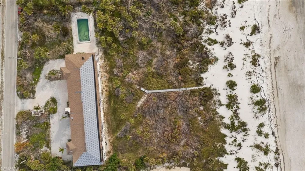 527 E Gulf Drive #203 Sanibel, FL 33957
