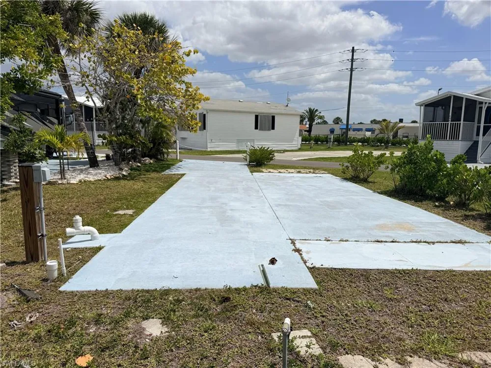 19681 Summerlin #553 Road Fort Myers, FL 33908