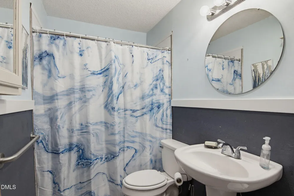 1667 Nc-22 Highway Robbins, NC 27325
