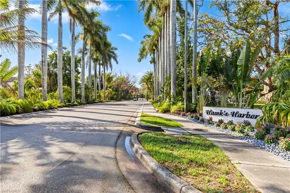 1504 Bowlees CV Bradenton, FL 34207