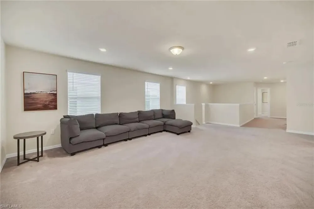 7407 Oakmoss Loop Davenport, FL 33837