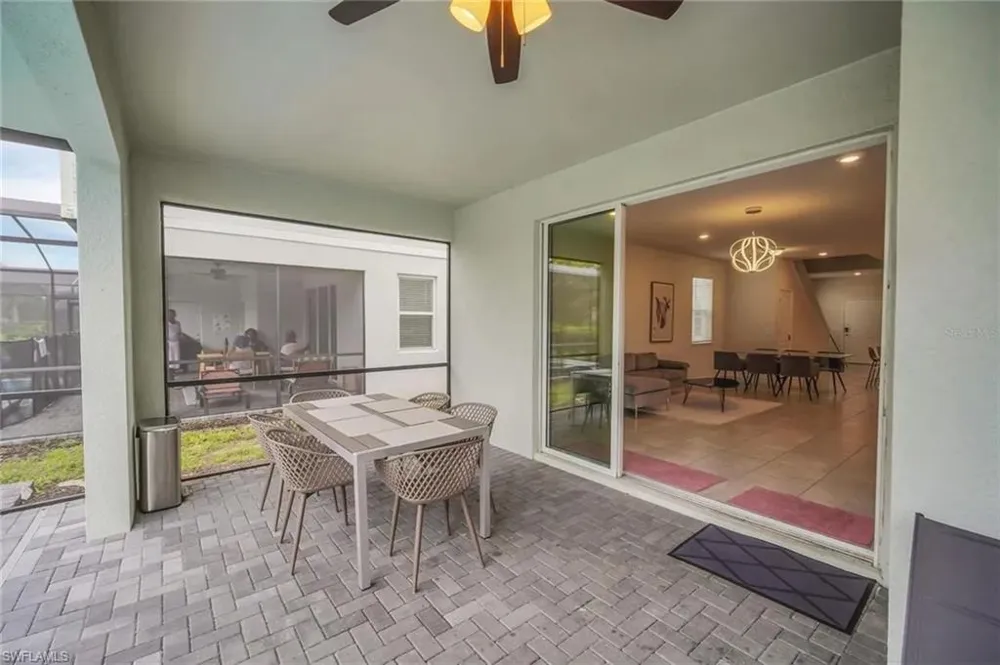 7407 Oakmoss Loop Davenport, FL 33837