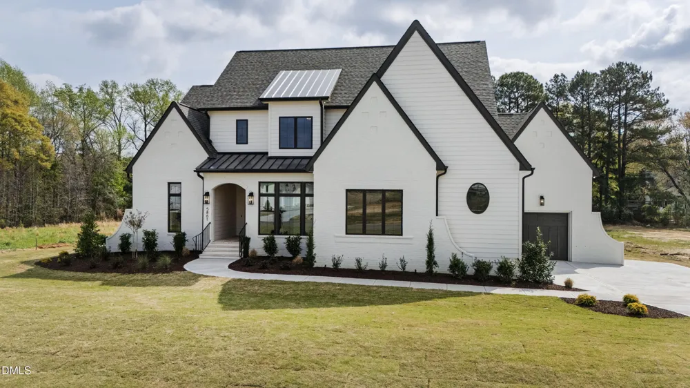 688 Lynch Road Selma, NC 27576