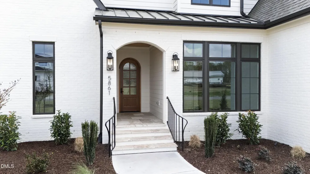 688 Lynch Road Selma, NC 27576