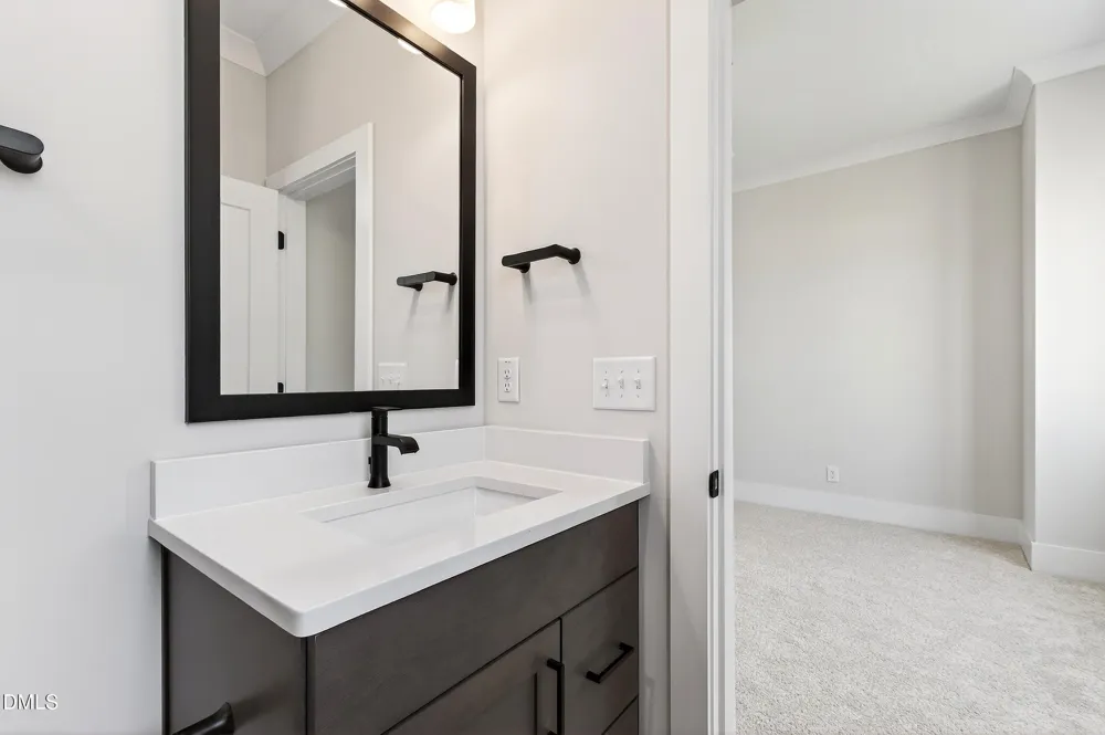 688 Lynch Road Selma, NC 27576