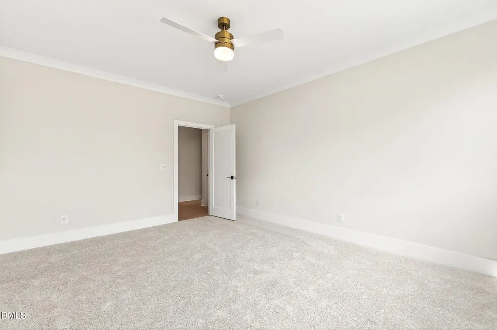 688 Lynch Road Selma, NC 27576