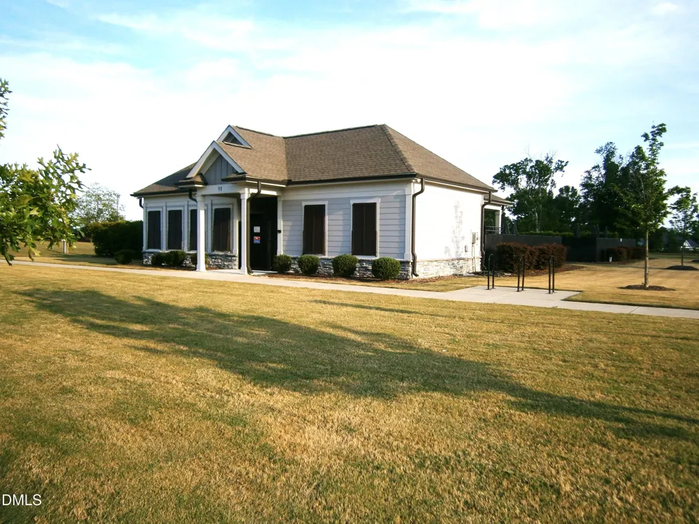 138 Beverly Place Four Oaks, NC 27524