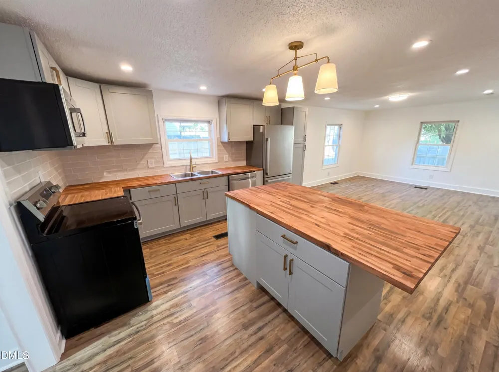 410 Madison Street Roanoke Rapids, NC 27870