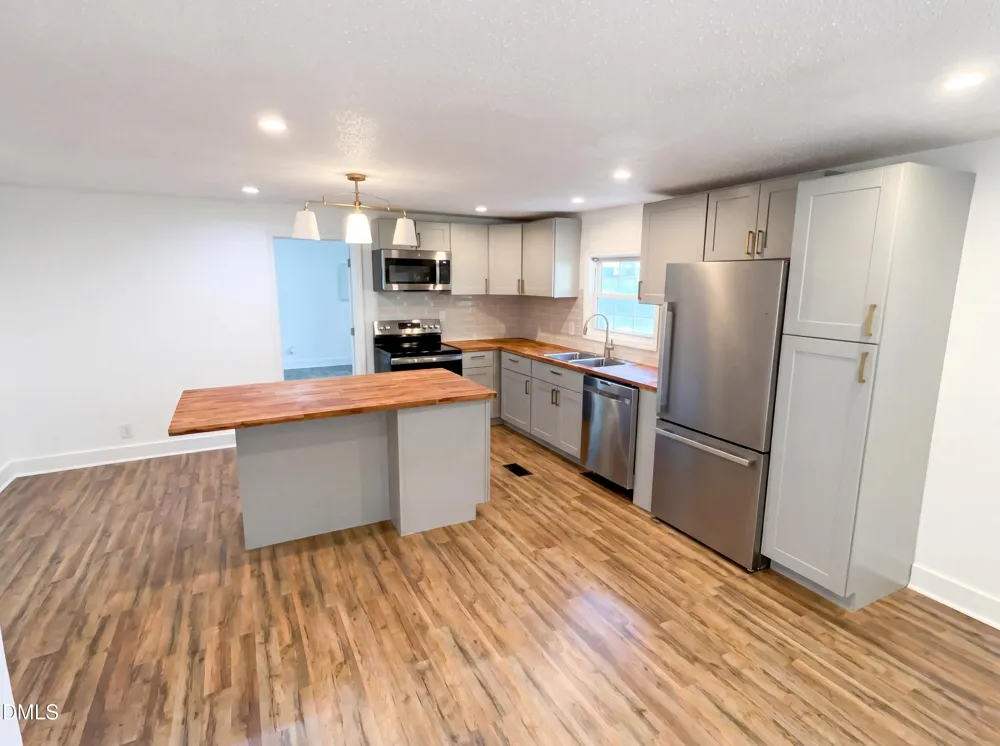 410 Madison Street Roanoke Rapids, NC 27870