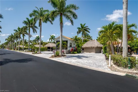 13617 Snapper Lane