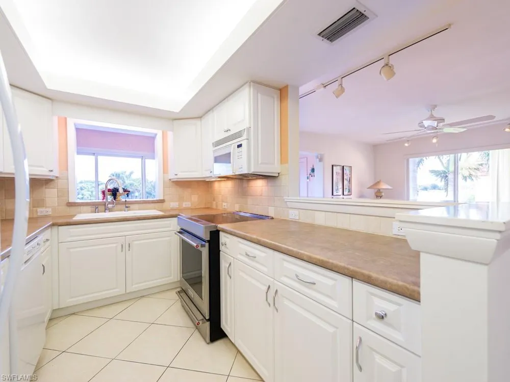1610 Middle Gulf Drive #E-4 Sanibel, FL 33957