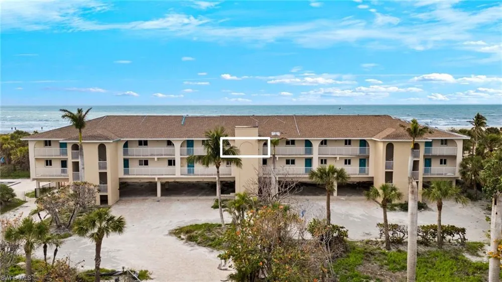 527 E Gulf Drive #204 Sanibel, FL 33957