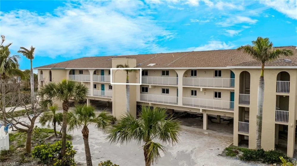 527 E Gulf Drive #204 Sanibel, FL 33957