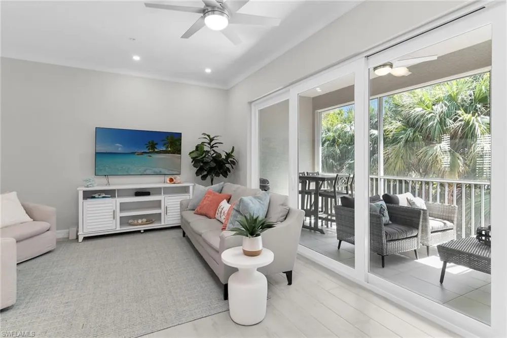 238 Indies Drive E #202 Naples, FL 34114