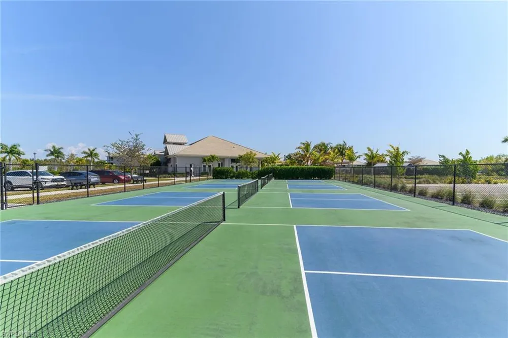 238 Indies Drive E #202 Naples, FL 34114