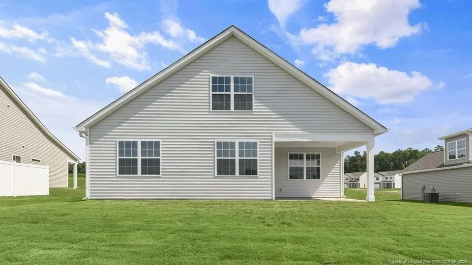 820 Fernwind Circle Aberdeen, NC 28315