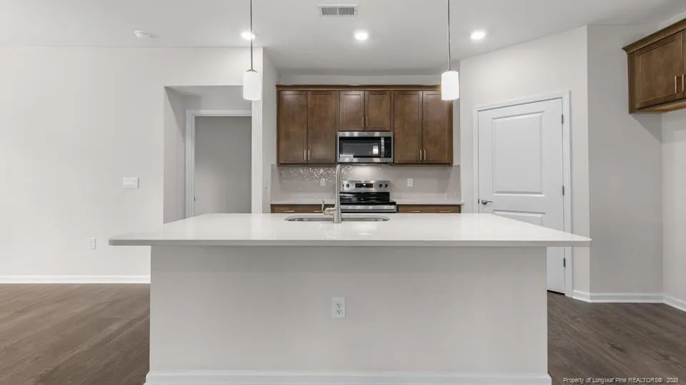 820 Fernwind Circle Aberdeen, NC 28315