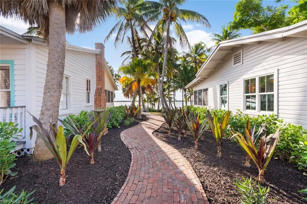 Burgess Island Bokeelia, FL 33922