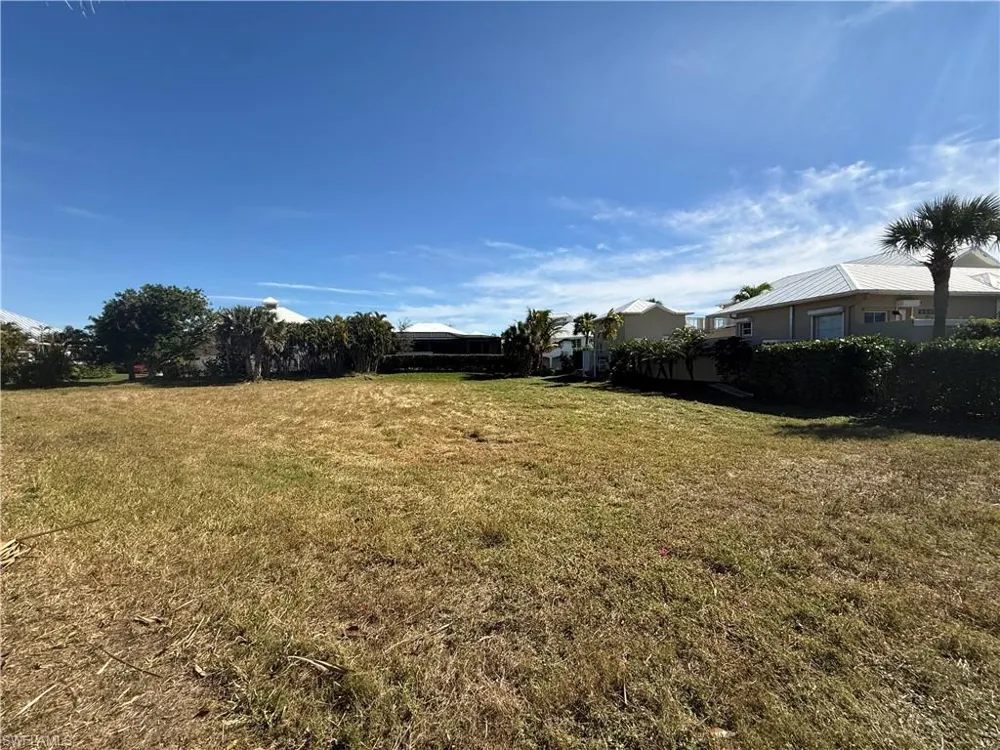 18211 Chesapeake Court Fort Myers, FL 33908